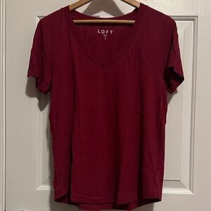 LOFT Women's Burgundy V-Neck Tee